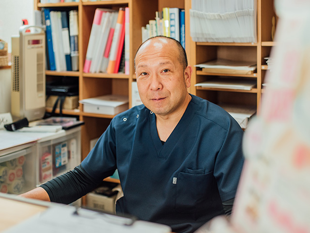 ゆらぎ整骨院院長　田中康彦（たなかやすひこ）